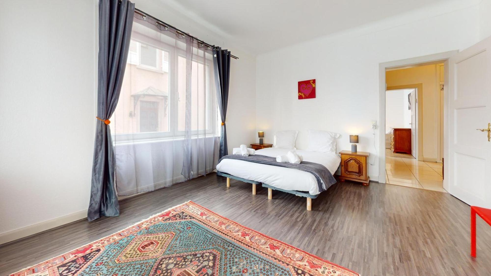 Appartement Clemenceau Avec Parking 콜마 외부 사진
